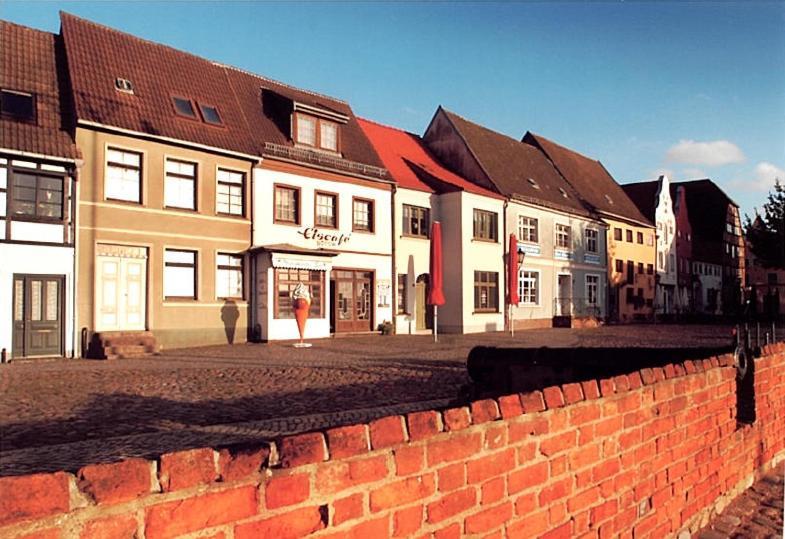 Ferienwohnungen Bütow Wißmar Exterior foto